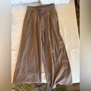 Athleta Wide Leg Relaxed Pants